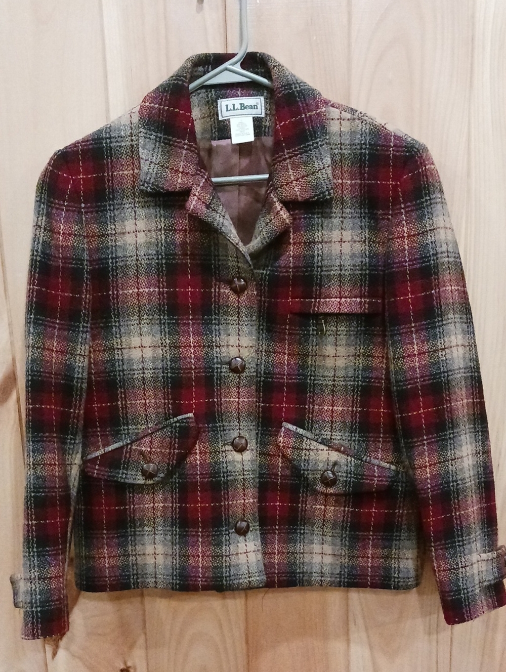 Vintage L.L. Bean Womens Plaid Wool-Blend Jacket in Red, Green, Cream, Black